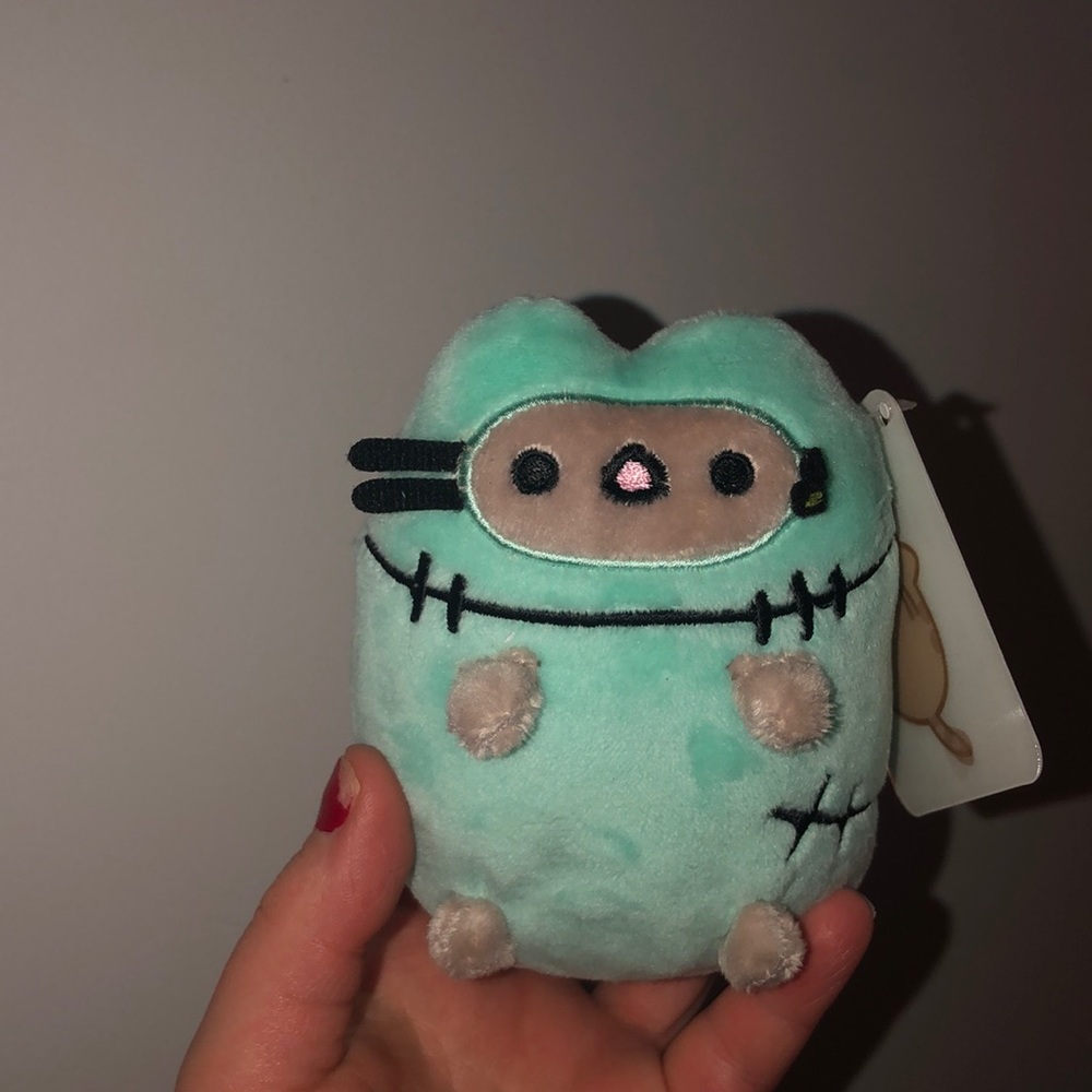 Frankenstein Pusheen